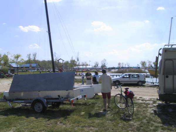124-2476 img