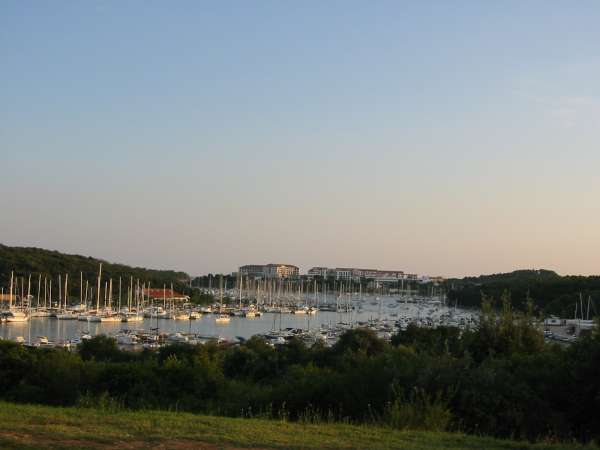 104-0405 img