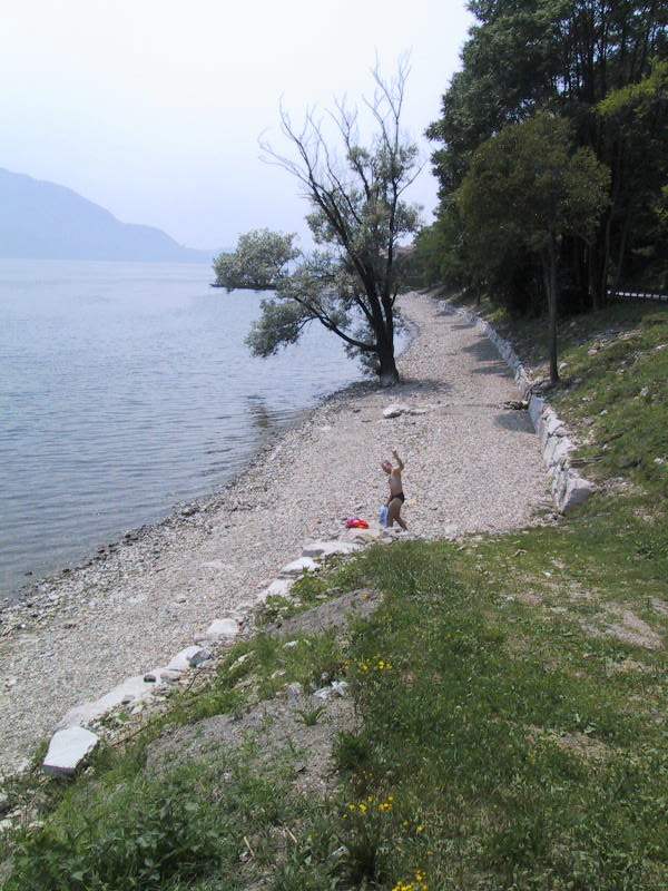 127-2724 IMG