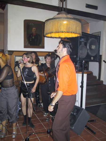 112-1226 img
