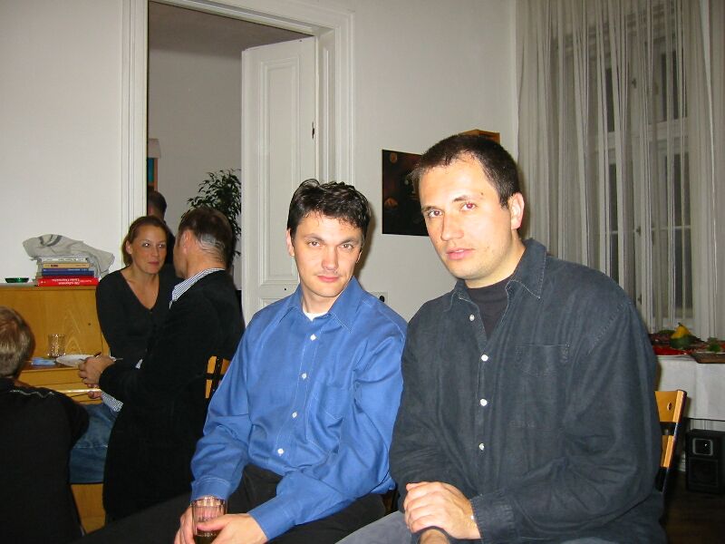 104-0418 IMG