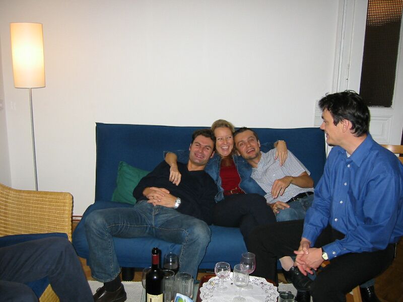 104-0458 IMG